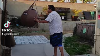 100 Pound Wrecking Ball Bag Workout Part 6. Stomach Conditioning!