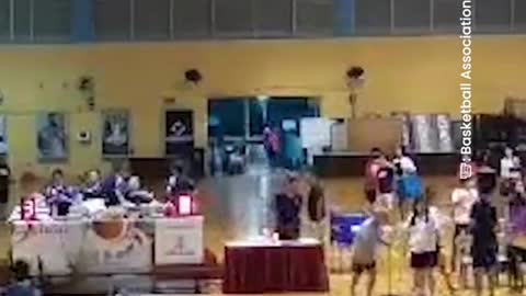 Ceiling light falls during match at S'pore Basketball Centre