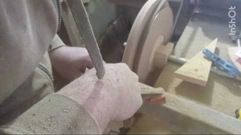 Turning a bandsaw wheel