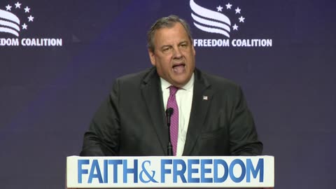 Chris Christie booed as he criticizes Trump at Faith and Freedom Coalition event