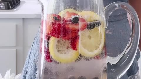 Lemon Berry Fruit Refresher
