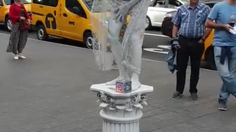 New York street performer