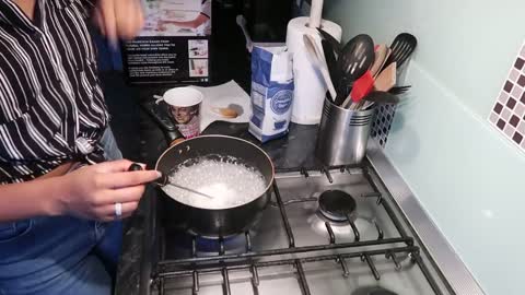 How To Make Sugar Waxing At Home