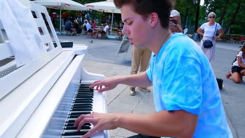 ON MY WAY - Alan Walker | STREET PIANO PERFORMANCE