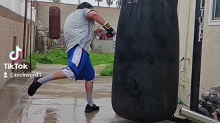 500 Pound Punching Bag Workout Part 26.Muay Thai Work!