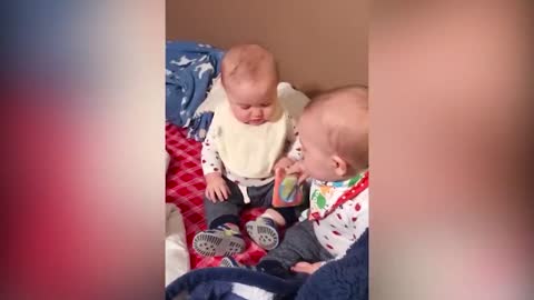 Funny Twin Babies Argue Over Everything