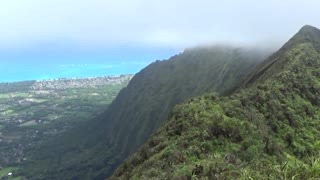 Honolulu, HI — Hawai'i Loa Ridge Trail #2