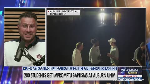 Pastor Speaks Out after Baptizing 200 College Students in Lake