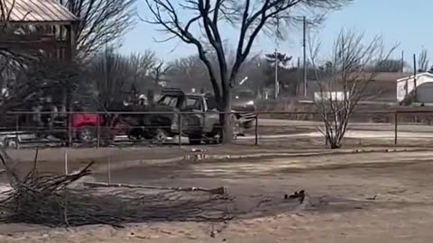 PRAY FOR TEXAS ~Wildfires destroy homes and cars in Texas Panhandle