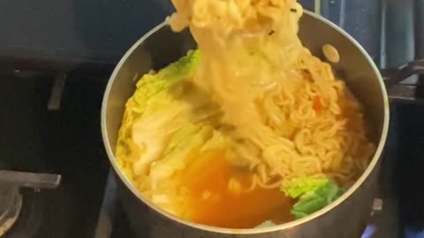 Spice noodles 🍜 with cabbage