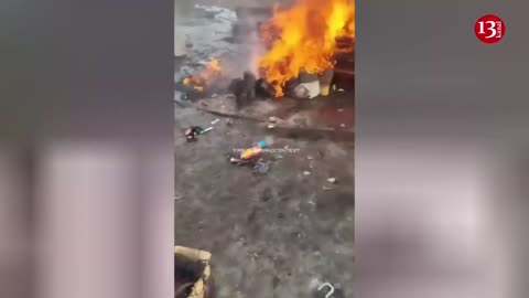 Ukrainian drones destroyed food and supplies of Russians by burning them - a Russian soldier shows