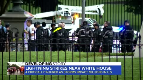 Lightning strikes White House