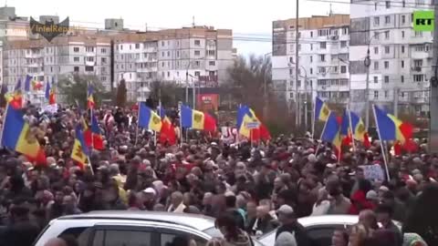 BIG DEMONSTRATION AGAINST WEST AND NATO IN MOLDOVA...