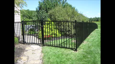 Supreme Fence - (309) 223-3489