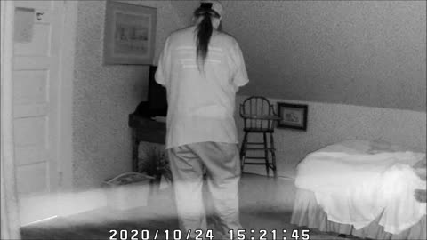 Missouri Paranormal Association - Walnut Street Inn - Unknown anomaly in Wilder Room