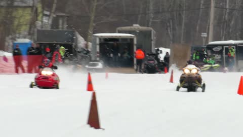 WATCH THIS ARCTIC CAT BEAT A POLARIS BY INCHES! | Just Snowmobiles