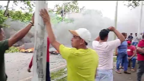 Así avanza la protesta en Turbaco por cobro del peaje