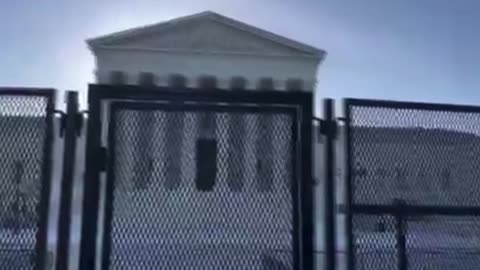 The Supreme Court is Fenced Off Again