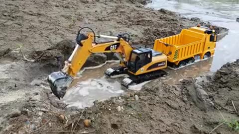 Excavators work under the river | Dump truck videos for kids | Car toys