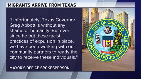 Texas governor sends undocumented migrants to Chicago