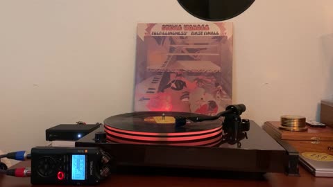 Vinyl - Stevie Wonder "Boogie On Reggae Woman"