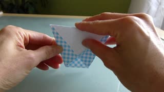 How to make a functioning origami water cup