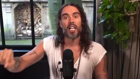 Russell Brand explains how the corporate media uses "right-wing" as a slur to destroy free thinkers