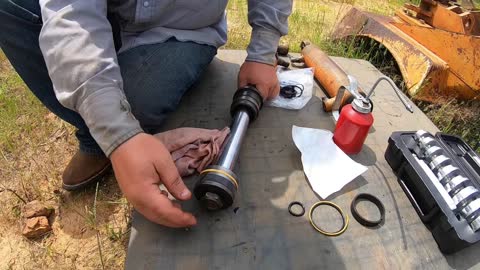 Grader cylinder rebuild part 2; Re-assembly