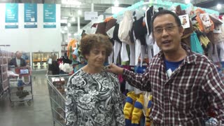 Luodong Massages Curly Haired Woman At The Store