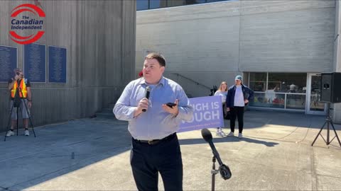 Watch: True North's Andrew Lawton speaks at Western University protest against the vax mandate
