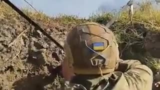 🌍 Ukraine Russia War | Ukrainian Soldier in Trench | Slinging Grenade | RCF