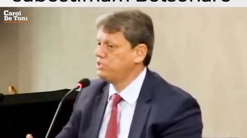 Tarcísio de Freitas falando de Bolsonaro