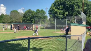 Yankees vs white Sox. (little league baseball)