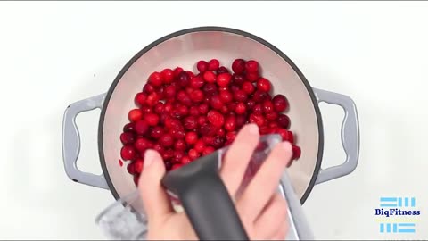 "Naturally Sweet: Homemade No Sugar Dried Cranberries"
