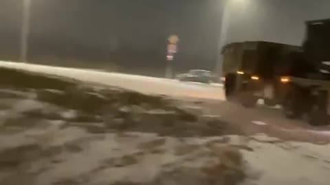 The driver of a ruzzian military truck decided to demonstrate wintertime logistics