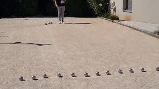 Shoot pétanque