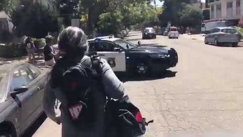 Aug 27 2017 Berkeley 1.11 Complete chaos in Berkeley as Antifa chase police out of MLK plaza.