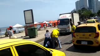 Pelea de taxistas en Bocagrande