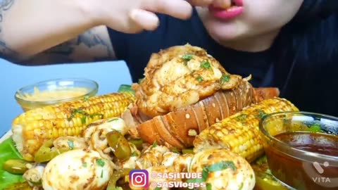 SAS-ASMR spicy SEAFOOD boil eggs, corn, enoki mushrooms eating 🍤🦞 asmr mukbang seafood compilation