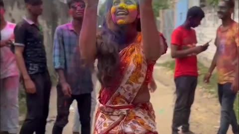 Mona dance holi celebration special