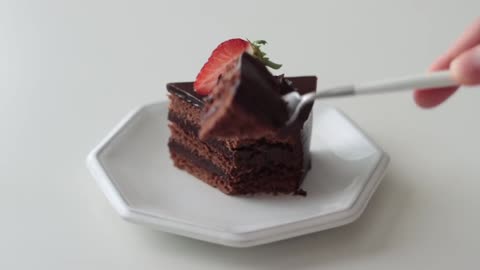 Chocolate Ganache Cake