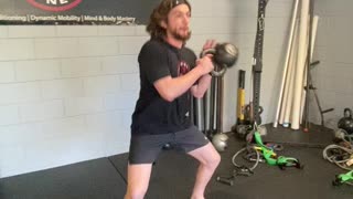 Exercise Technique #8 Kettlebell: Diagonal Swing & Catch
