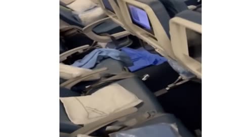 MAN DIES AS HE EXPLODES BLOOD ON ✈️PLANE!