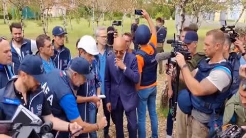 a racist creature in Energodar convinces representatives of the IAEA that the shells of the Ukraini