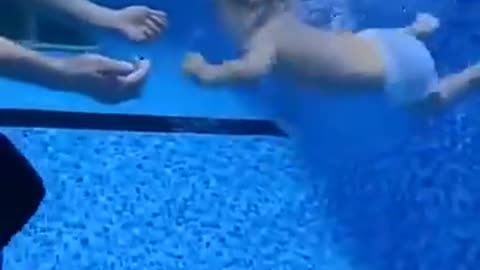 Swimming Baby - Viral Video