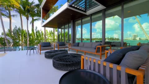 Inside One of The Best Mansions in Miami Beach. This will stun you.
