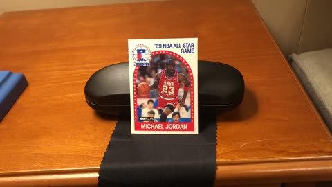 Basketball Card, 1989-90 Hoops #21 Michael Jordan All-Star, A VARIATION EXISTS?!