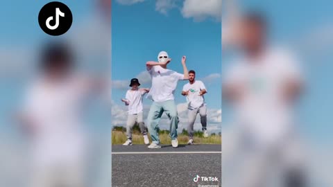 VIRAL TIKTOK DANCE MOVES!