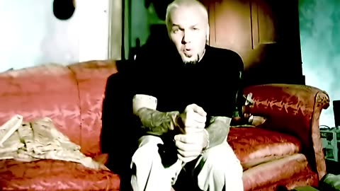 Limp Bizkit - Sour (Official Music Video)