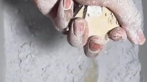 Oddly satisfying crushing 🤤😍